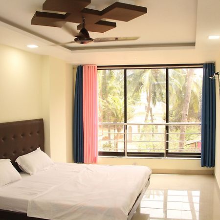 Hotel Swaraj The Goan Dream Calangute Esterno foto